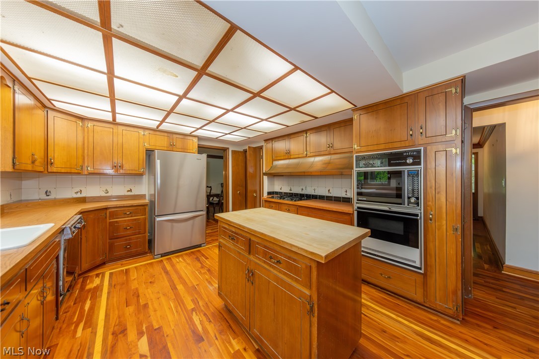 25001 Letchworth Road Beachwood OH 44122