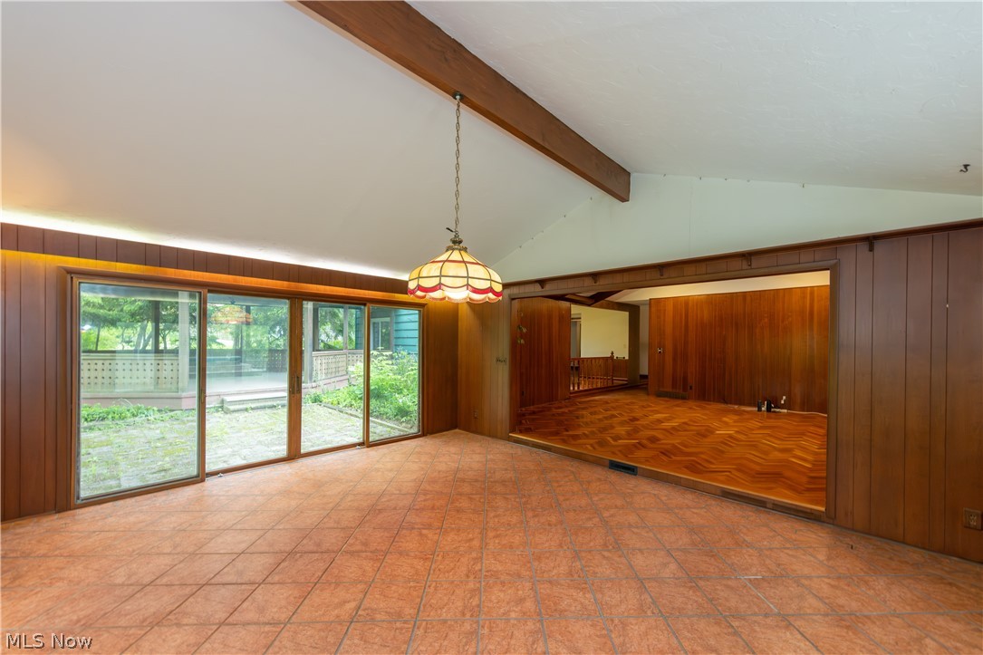 25001 Letchworth Road Beachwood OH 44122