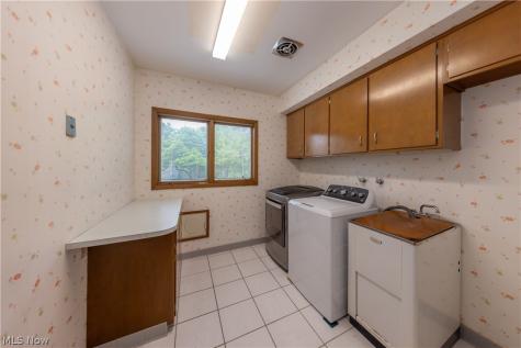 25001 Letchworth Road Beachwood OH 44122