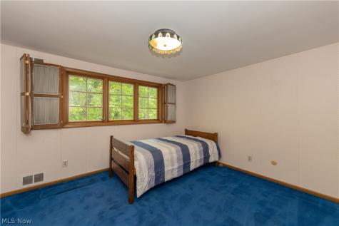 25001 Letchworth Road Beachwood OH 44122