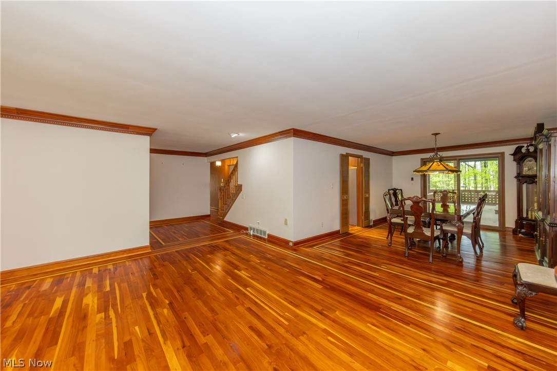 25001 Letchworth Road Beachwood OH 44122