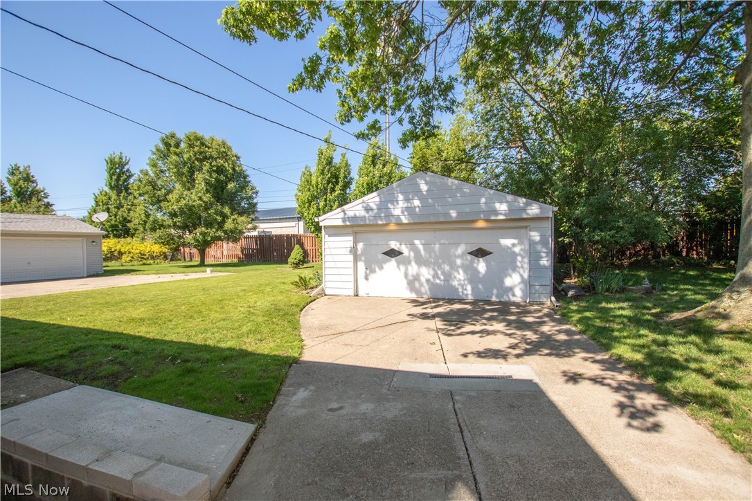 317 E 312th Street Willowick OH 44095