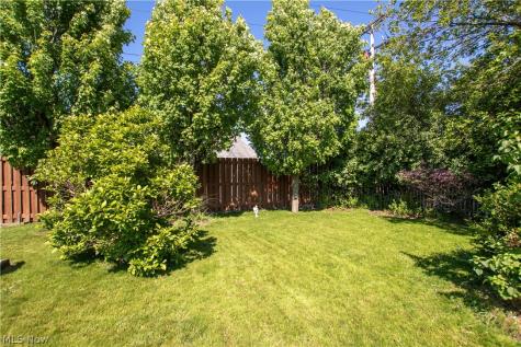 317 E 312th Street Willowick OH 44095