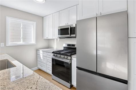 317 E 312th Street Willowick OH 44095