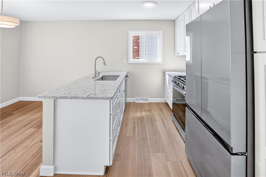 317 E 312th Street Willowick OH 44095