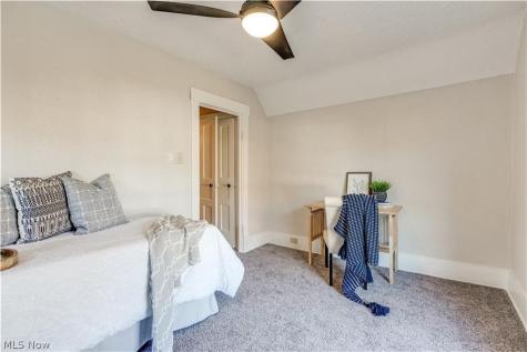 806 23rd St NW Canton OH 44708
