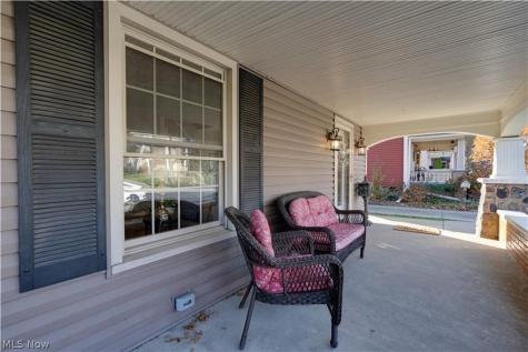 806 23rd St NW Canton OH 44708