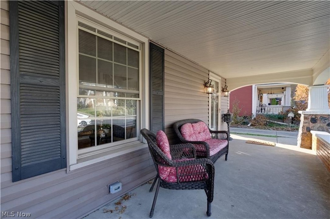 806 23rd St NW Canton OH 44708