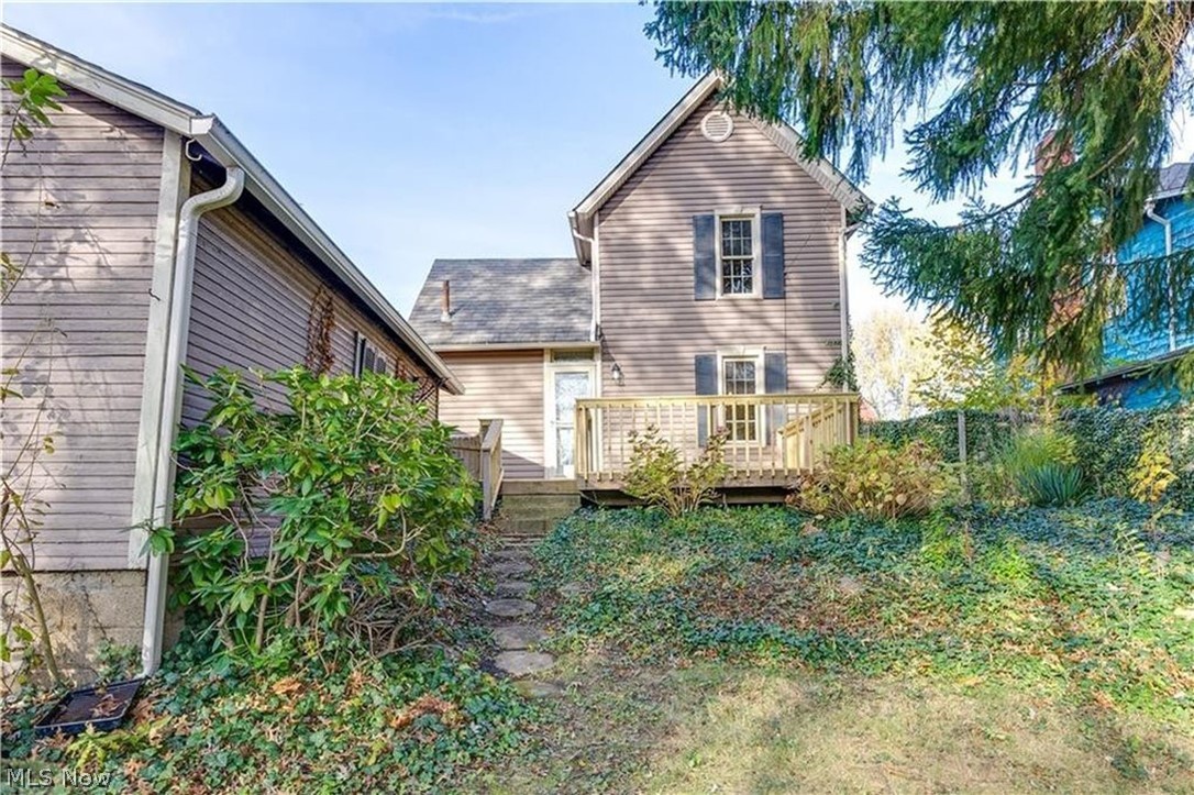 806 23rd St NW Canton OH 44708