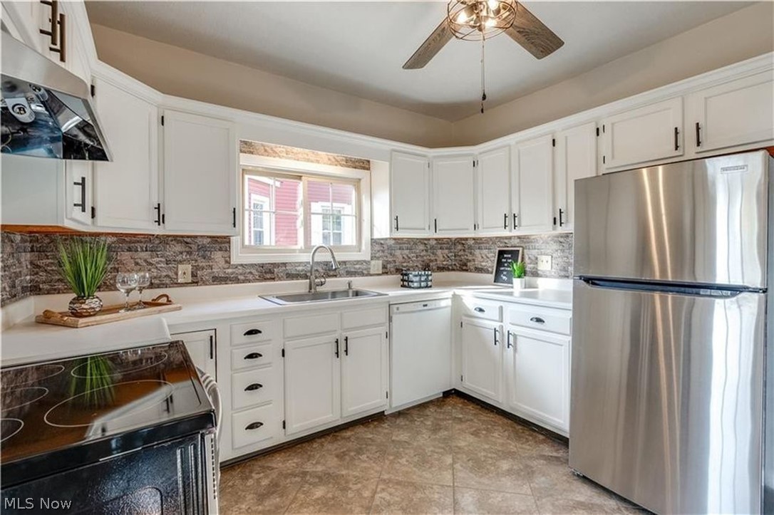 806 23rd St NW Canton OH 44708