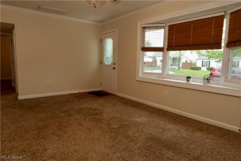229 Lexington Avenue Elyria OH 44035