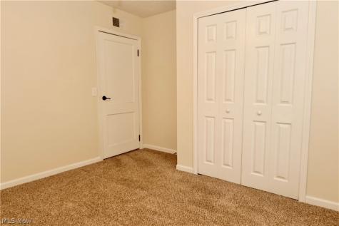 229 Lexington Avenue Elyria OH 44035