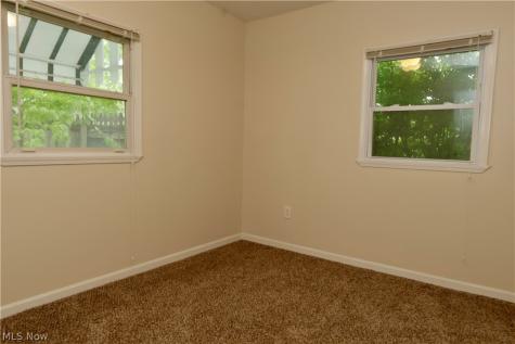 229 Lexington Avenue Elyria OH 44035