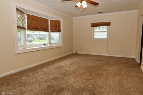 229 Lexington Avenue Elyria OH 44035