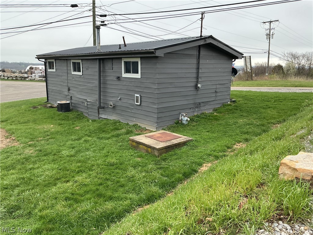 4595 Boggs Road Zanesville OH 43701