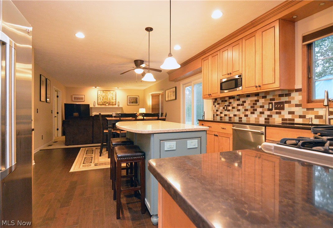 6829 S Camelot Drive Mentor OH 44060
