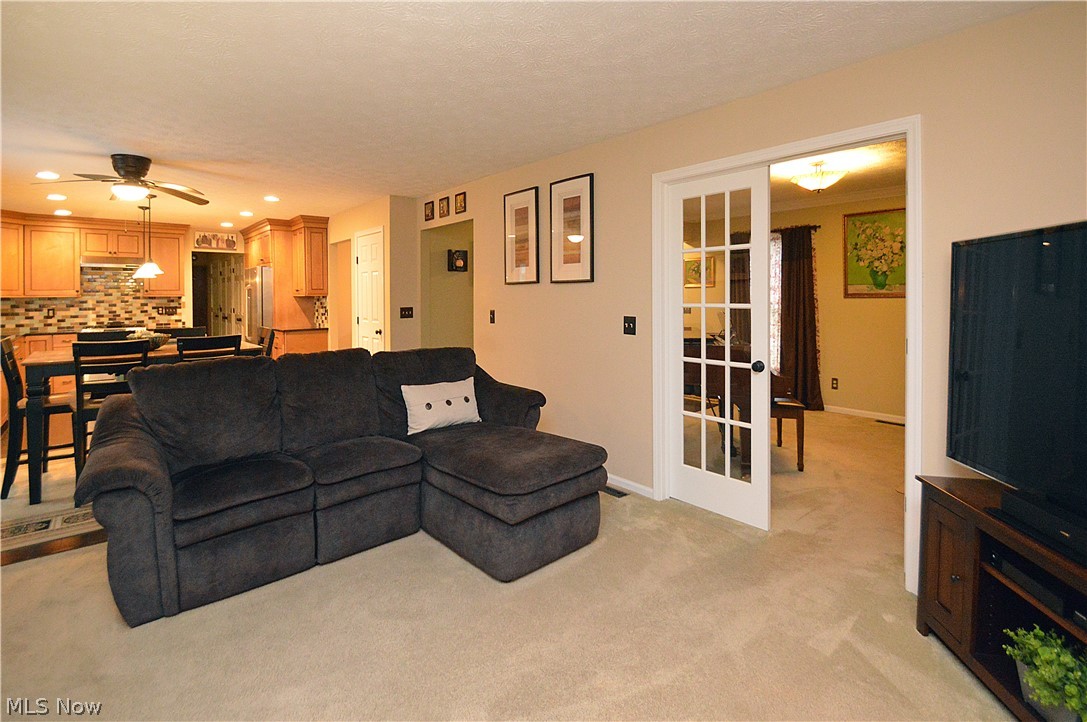 6829 S Camelot Drive Mentor OH 44060