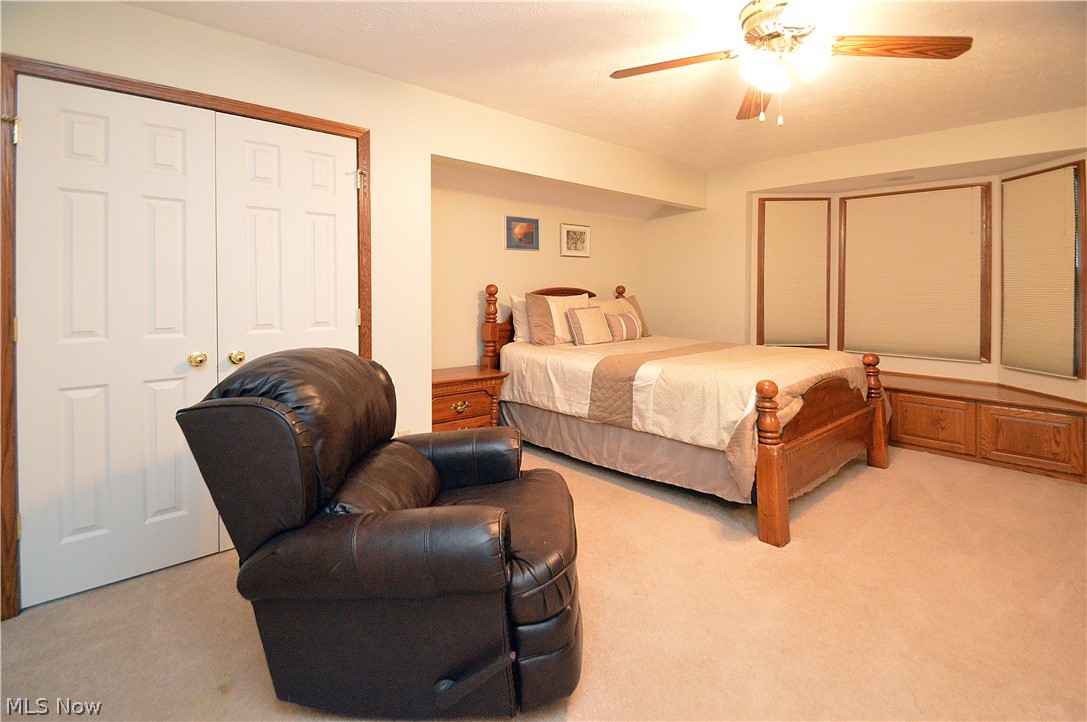 6829 S Camelot Drive Mentor OH 44060