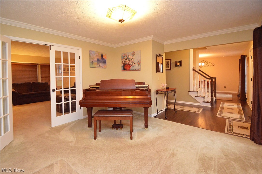 6829 S Camelot Drive Mentor OH 44060