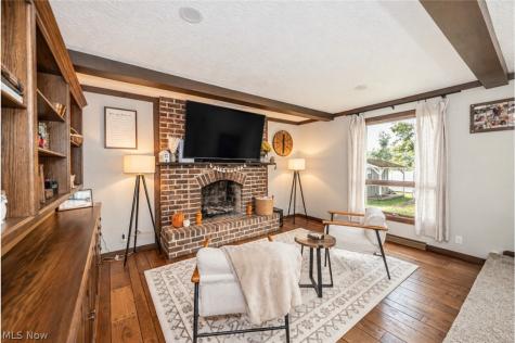 1966 Cranbrook Drive Youngstown OH 44511