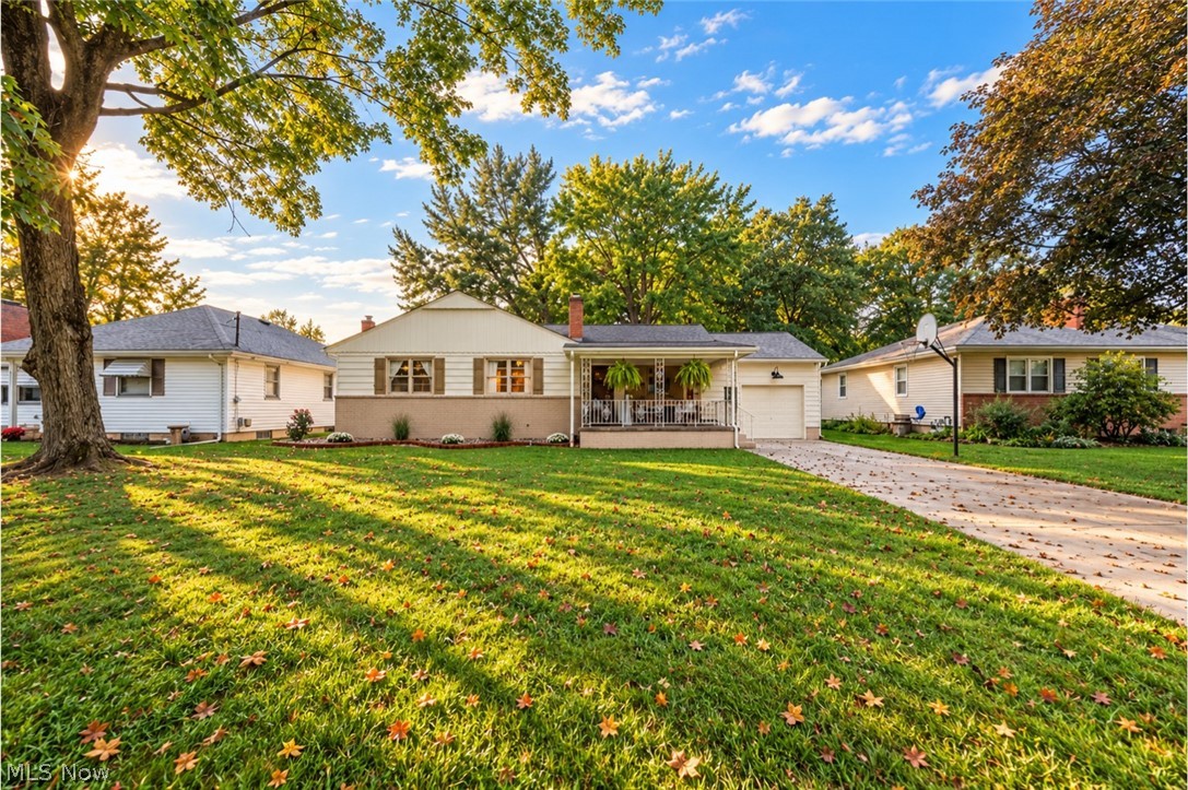 1966 Cranbrook Drive Youngstown OH 44511