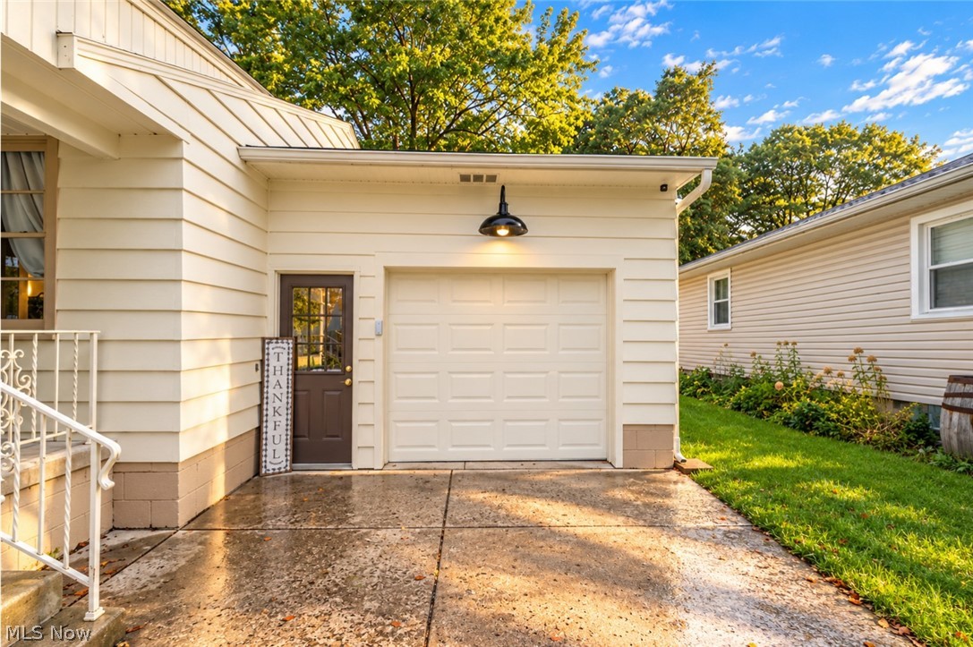 1966 Cranbrook Drive Youngstown OH 44511