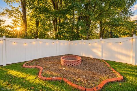 1966 Cranbrook Drive Youngstown OH 44511