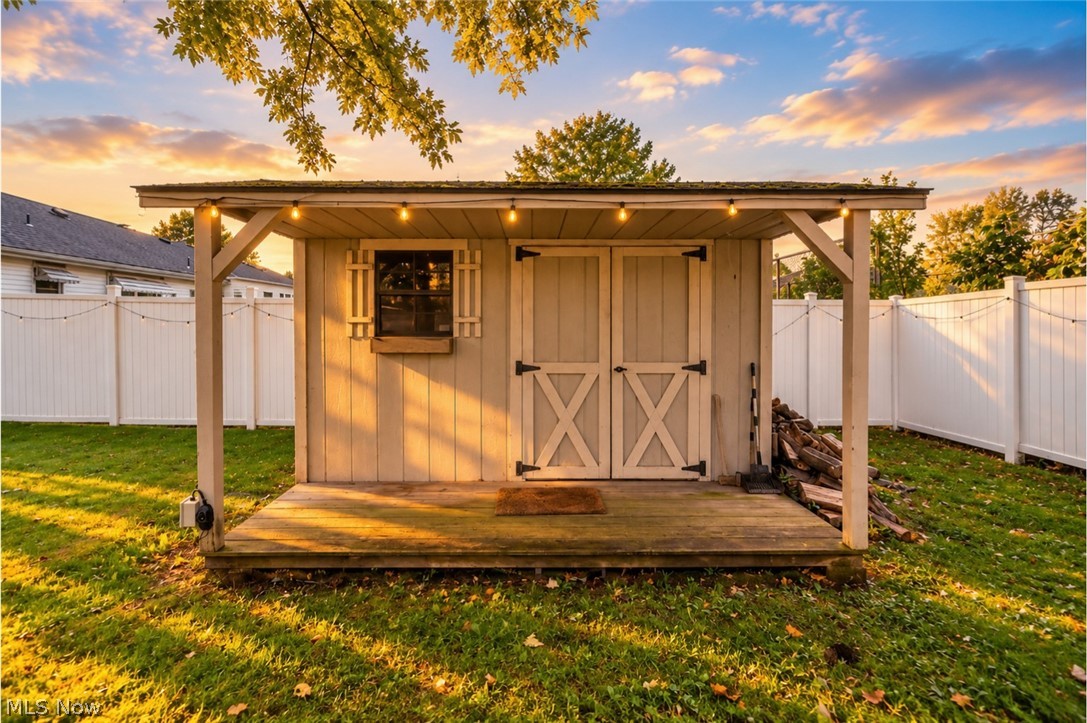 1966 Cranbrook Drive Youngstown OH 44511