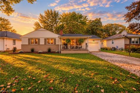 1966 Cranbrook Drive Youngstown OH 44511