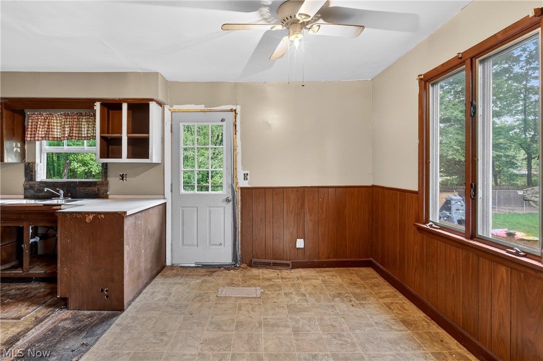 2964 Williamsburg Street NW Warren OH 44485