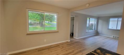 4852 E 81st Street Garfield Heights OH 44125