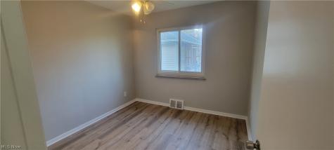 4852 E 81st Street Garfield Heights OH 44125