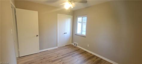 4852 E 81st Street Garfield Heights OH 44125