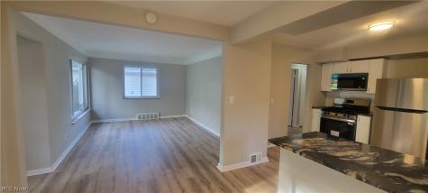 4852 E 81st Street Garfield Heights OH 44125