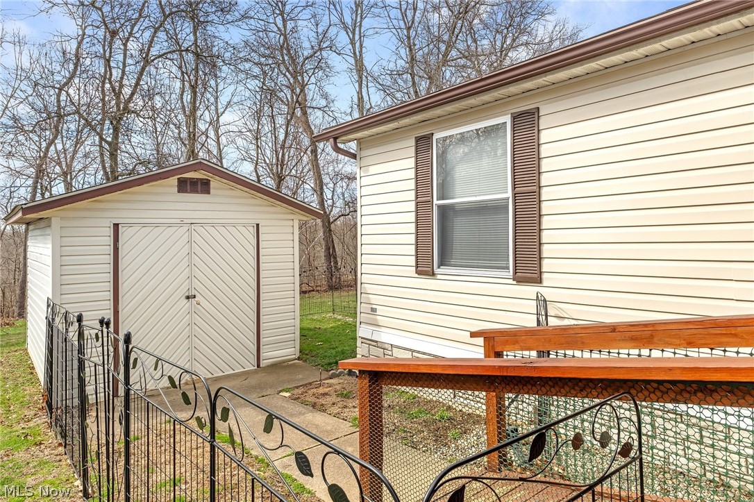 227 C Street SW Navarre OH 44662