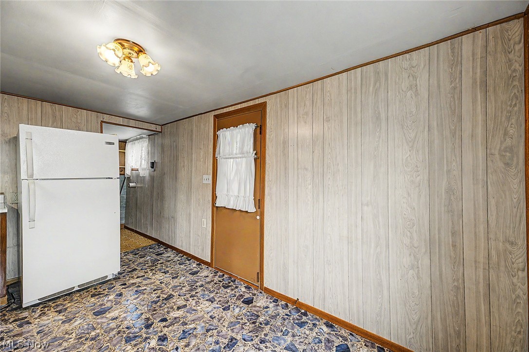 671 Stevenson Avenue Akron OH 44312
