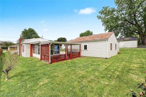 671 Stevenson Avenue Akron OH 44312