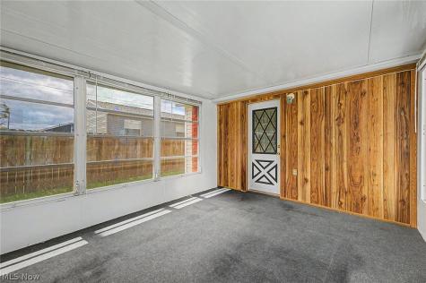 671 Stevenson Avenue Akron OH 44312