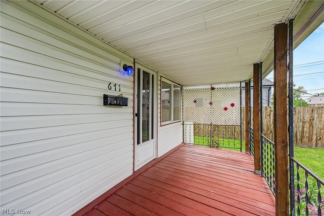 671 Stevenson Avenue Akron OH 44312