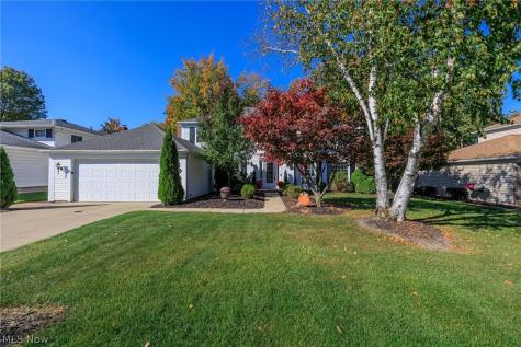 18204 Winchester Court Strongsville OH 44136