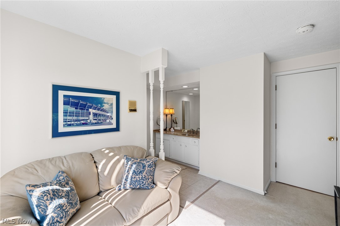 18204 Winchester Court Strongsville OH 44136