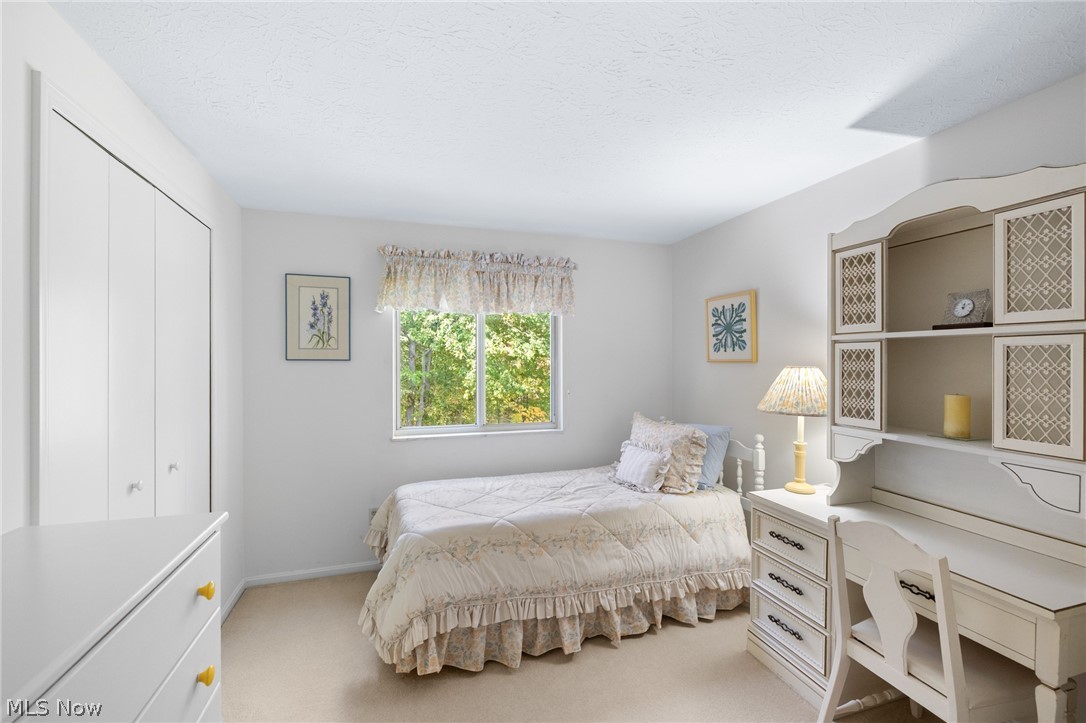 18204 Winchester Court Strongsville OH 44136