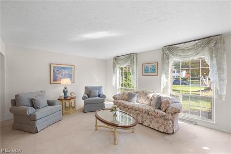18204 Winchester Court Strongsville OH 44136