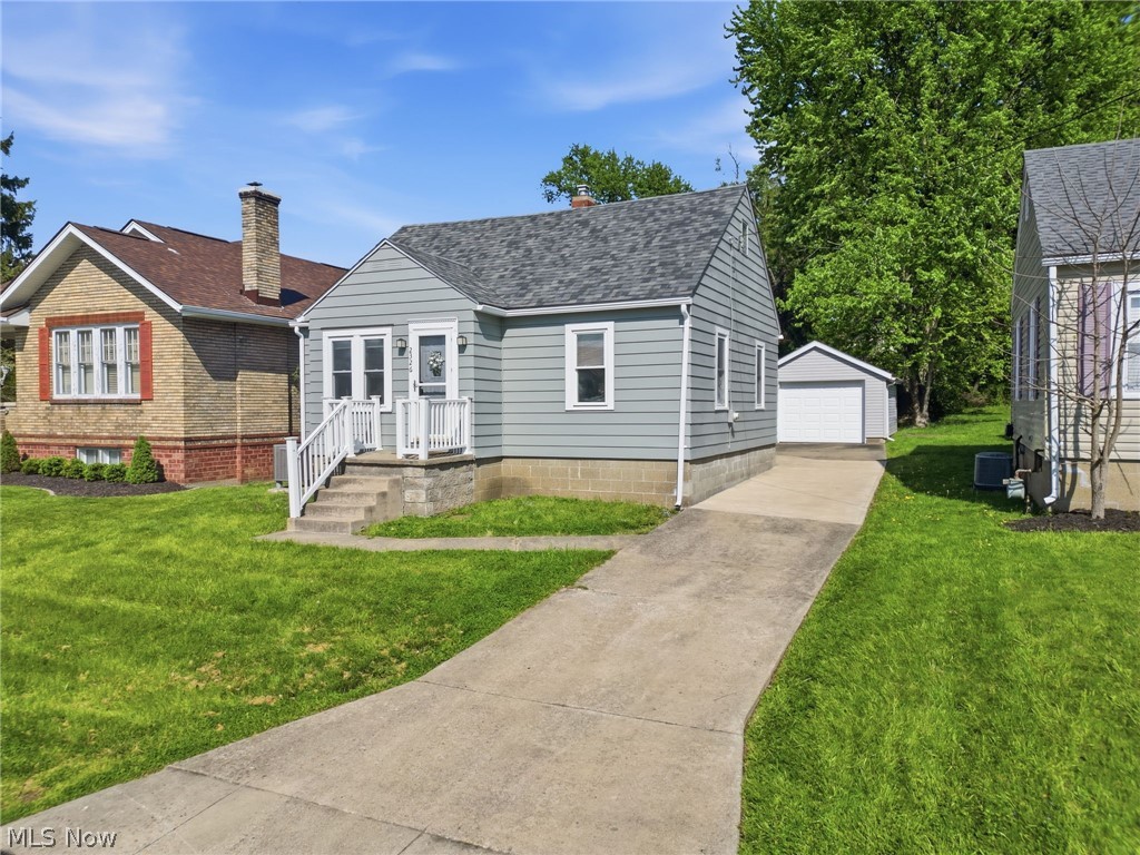 2326 Verneva Street Zanesville OH 43701