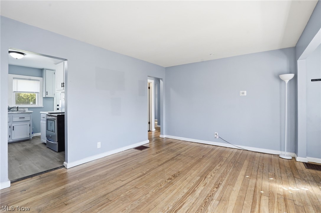 2326 Verneva Street Zanesville OH 43701