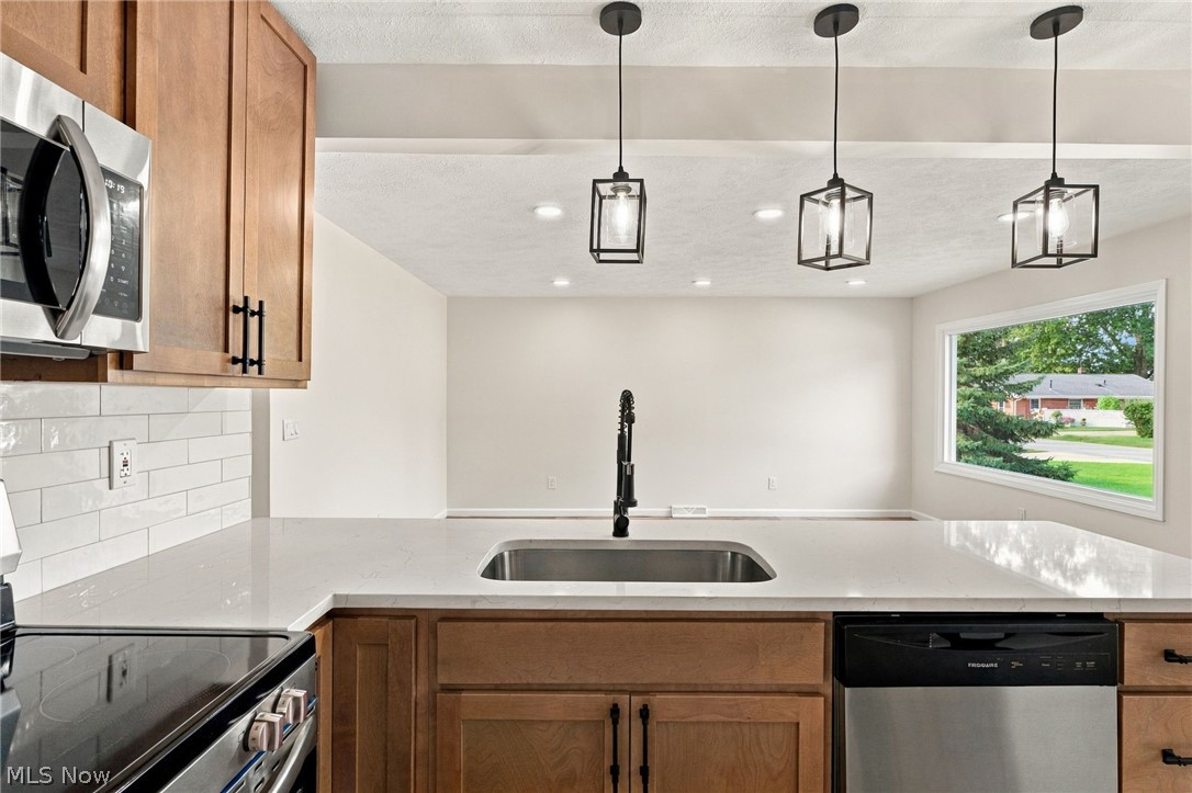 771 E 348th Street Eastlake OH 44095