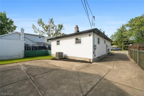 771 E 348th Street Eastlake OH 44095