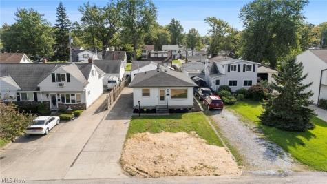 771 E 348th Street Eastlake OH 44095