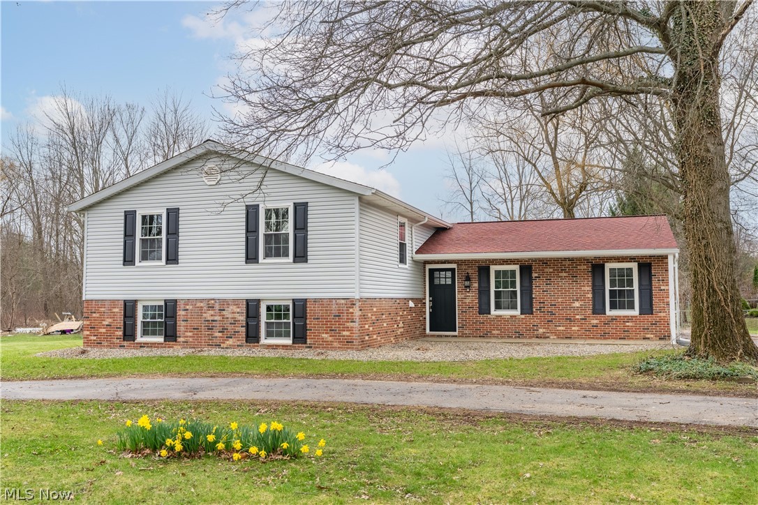 6518 Lorraine Avenue NW Massillon OH 44646