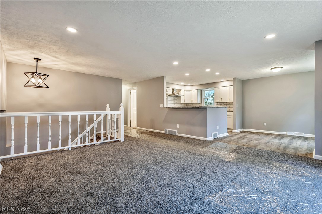 6518 Lorraine Avenue NW Massillon OH 44646